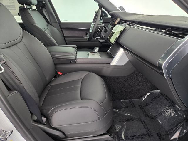 New 2026 Land Rover Range Rover SE AWD/4WD image 3