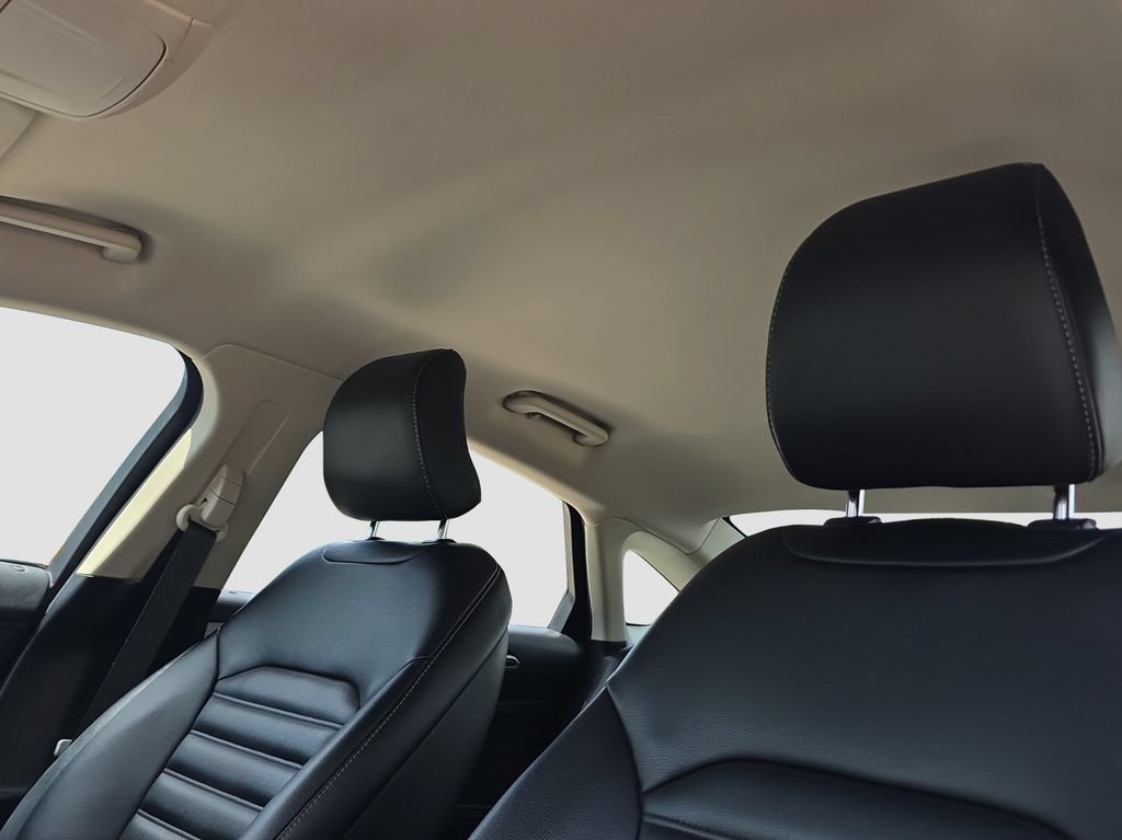 Used 2019 Ford Fusion SEL FWD image 8
