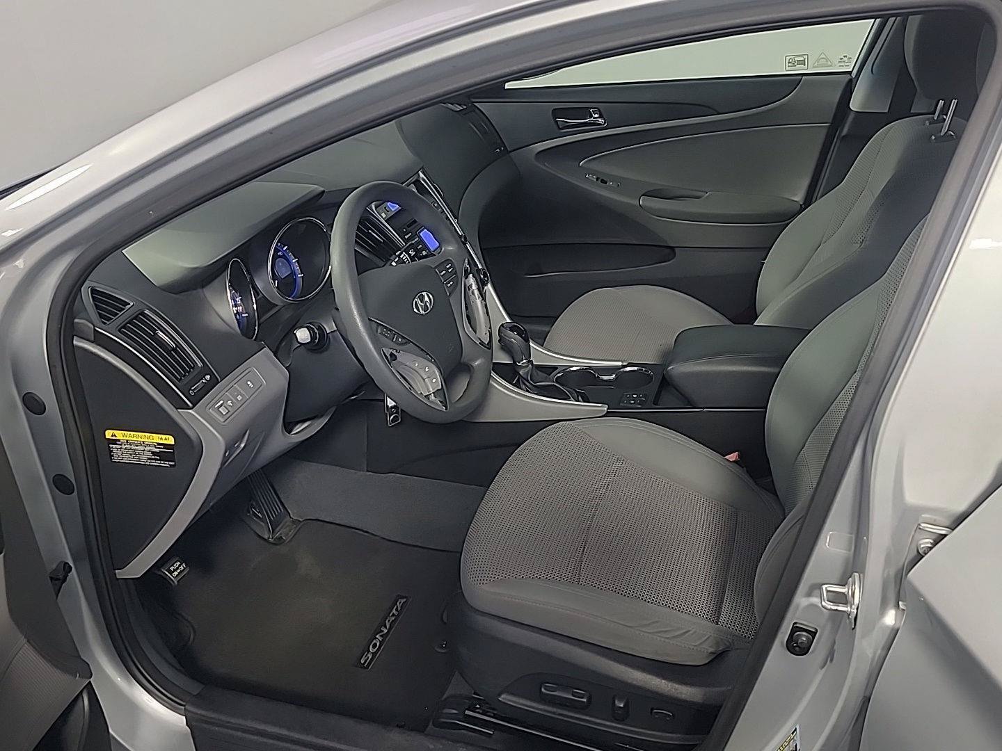 Used 2013 Hyundai Sonata GLS w/ Popular Equipment Pkg FWD image 16