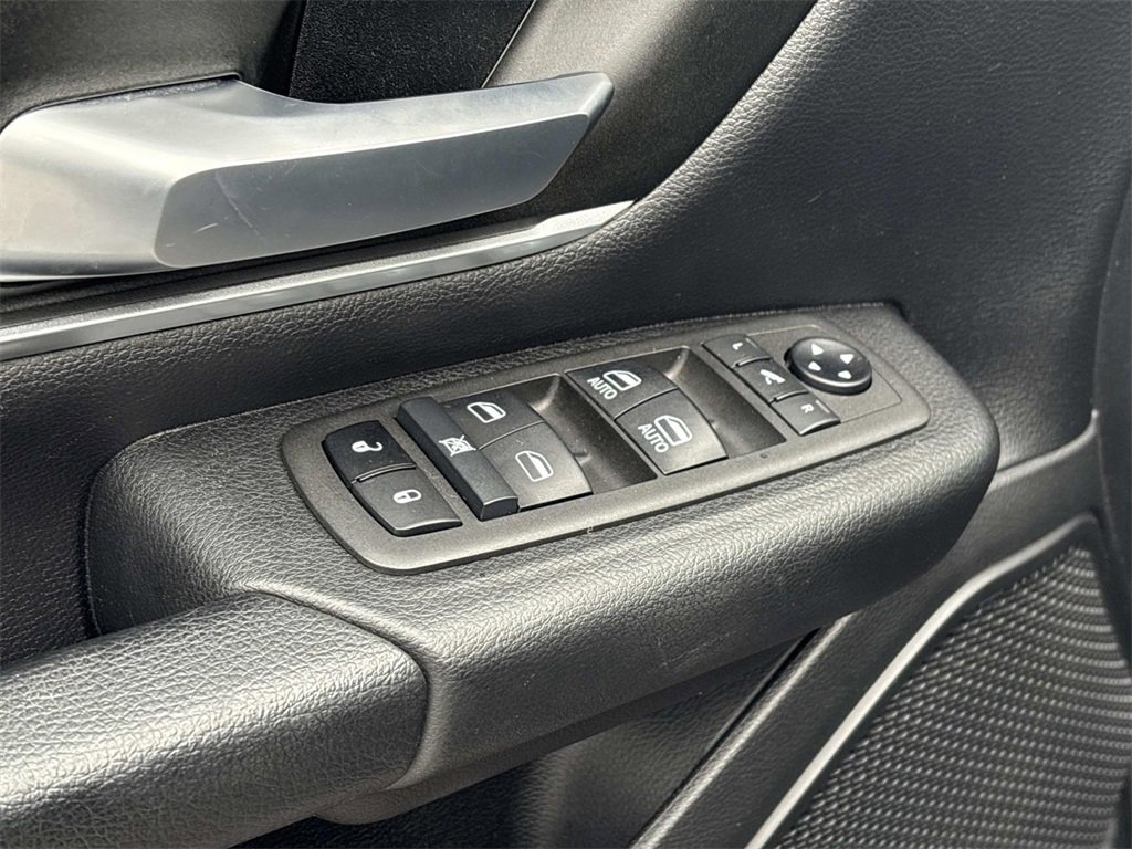 Used 2021 RAM 1500 Big Horn image 27