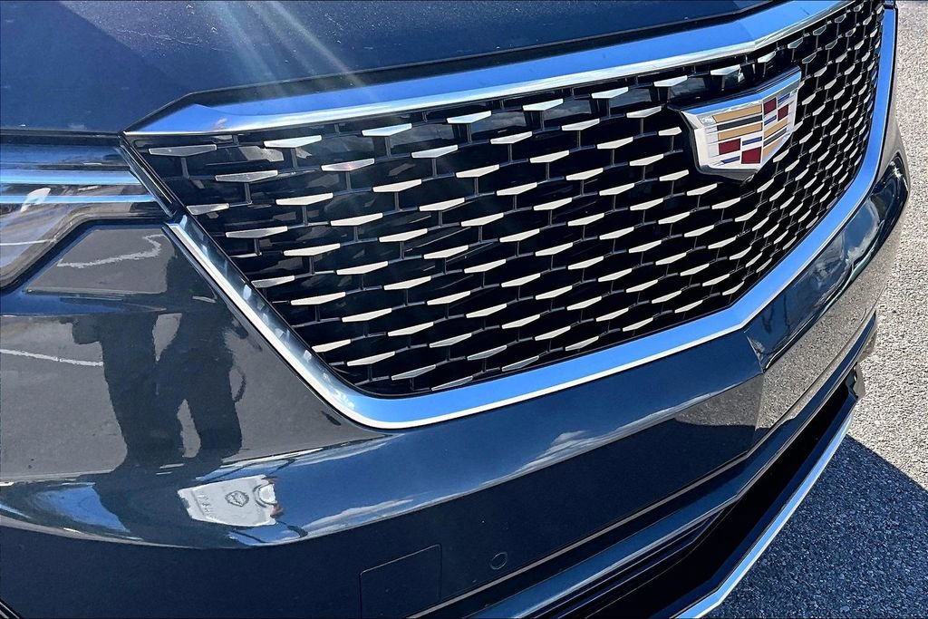 Used 2023 Cadillac XT6 Premium Luxury w/ Technology Package image 34