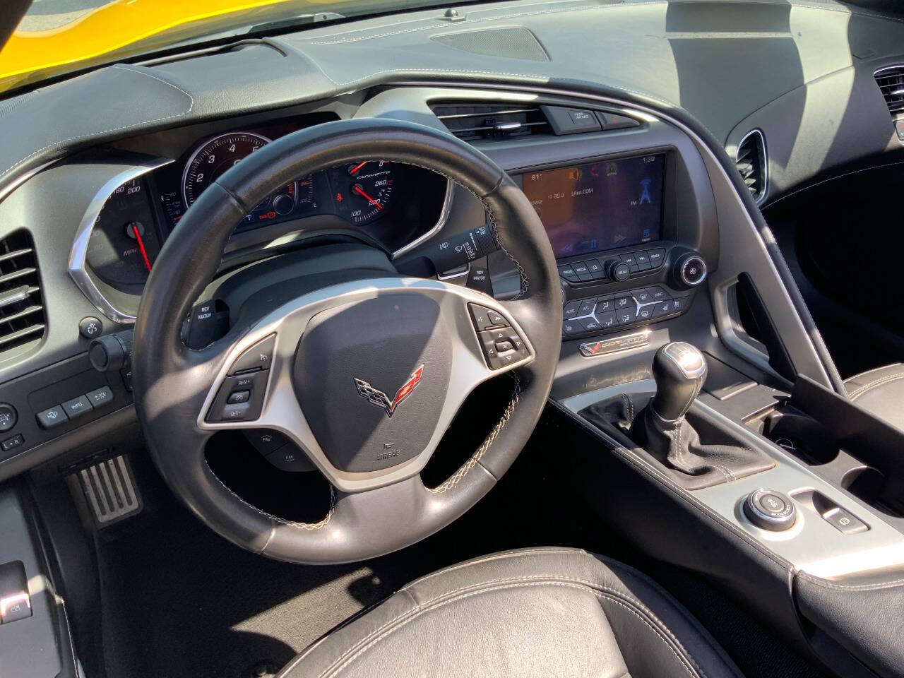 Used 2014 Chevrolet Corvette Stingray Convertible w/ 2LT Preferred Equipment Group RWD image 18