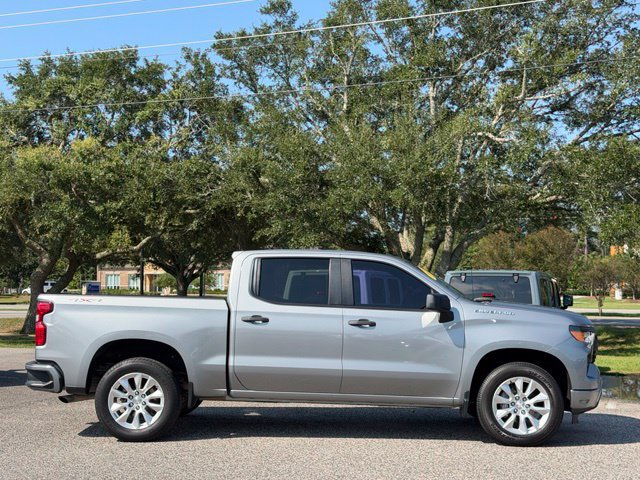 Used 2023 Chevrolet Silverado 1500 Custom AWD/4WD image 7