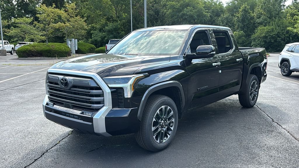 New 2026 Toyota Tundra Limited AWD/4WD image 3