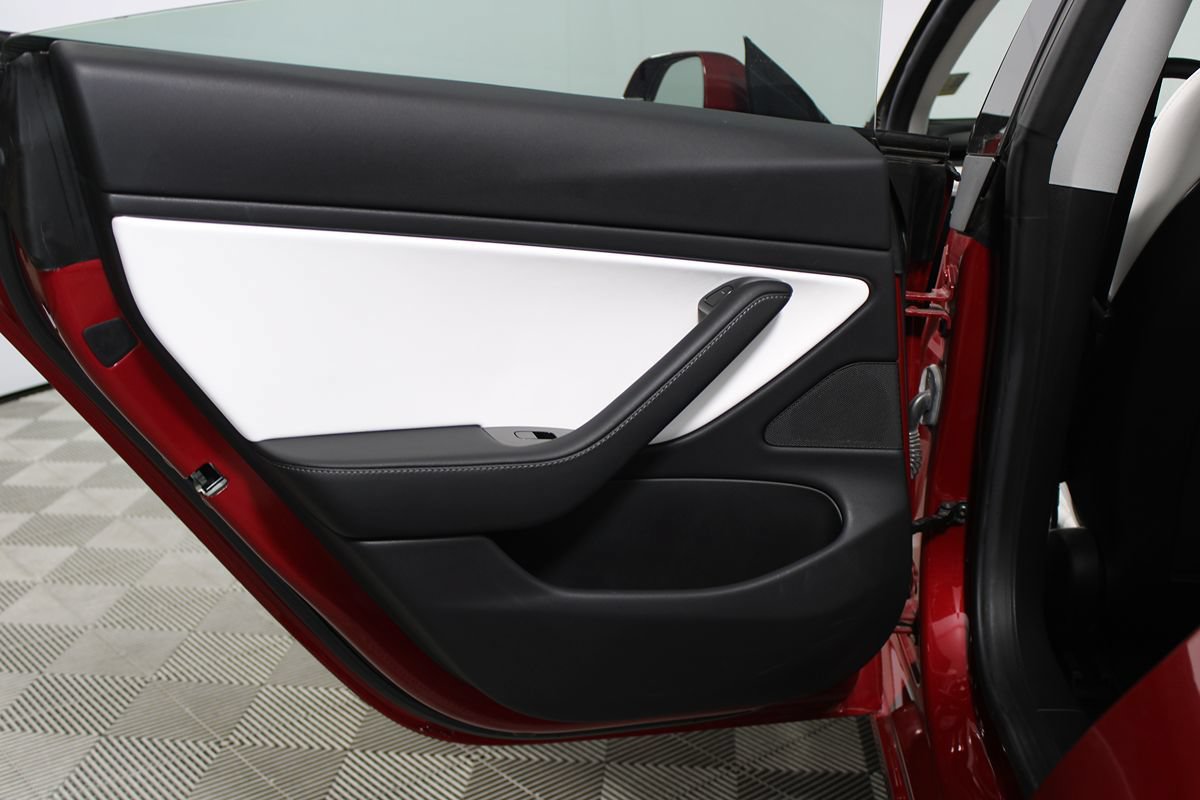Used 2019 Tesla Model 3 Standard Range Plus RWD image 19