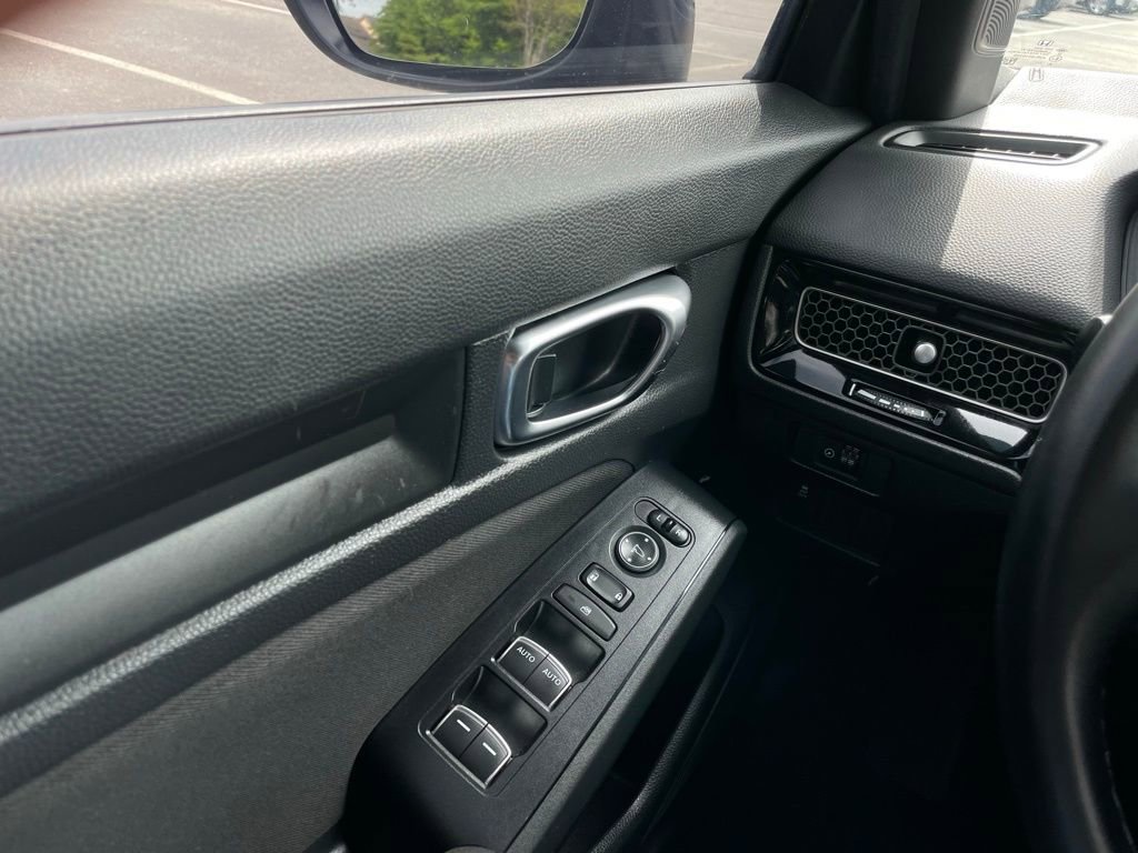 Certified 2025 Honda Civic Sport image 22