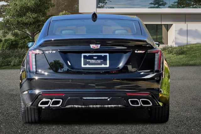 New 2026 Cadillac CT5 V image 5