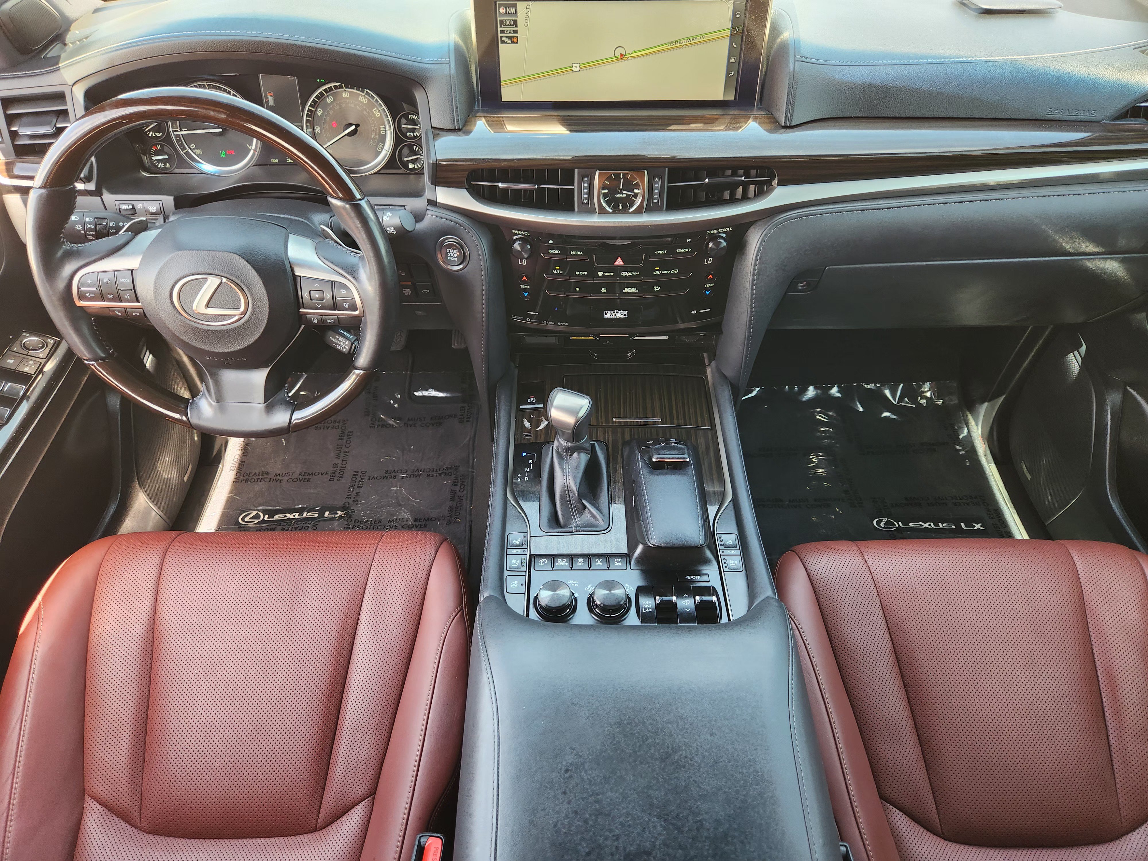 Used 2021 Lexus LX 570 4WD w/ Sport Package image 26