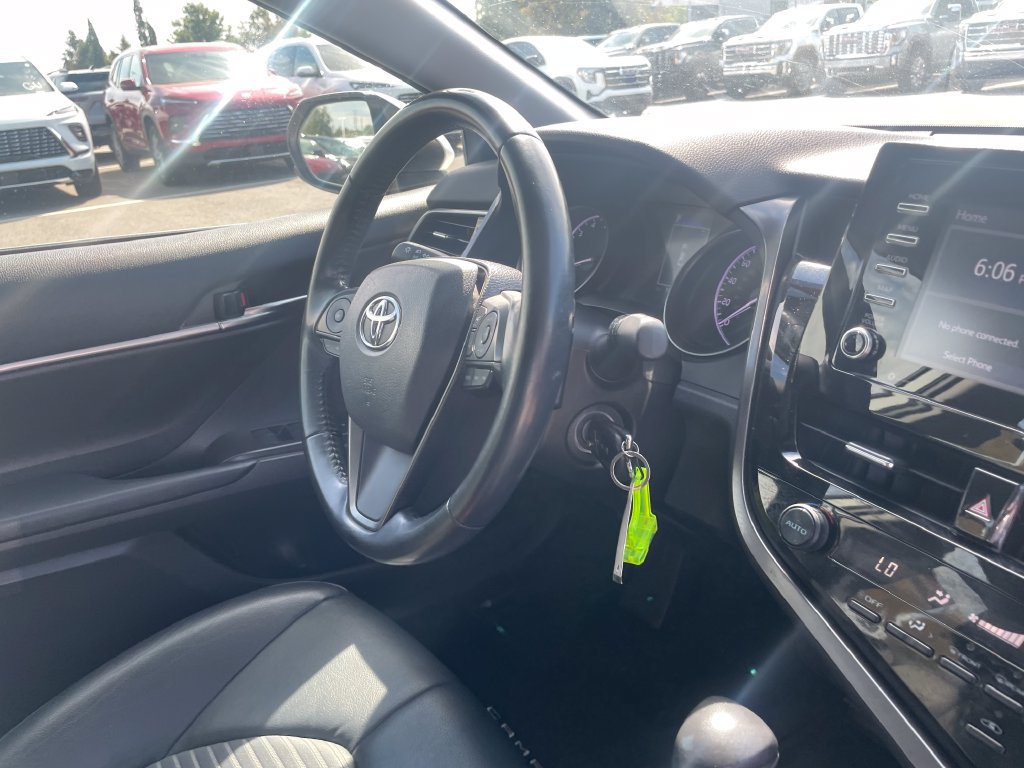 Used 2021 Toyota Camry SE FWD image 28