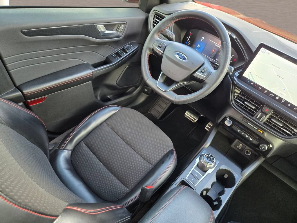 Used 2024 Ford Escape ST-Line w/ Tech Pack #1 FWD image 18