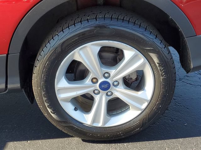 Used 2016 Ford Escape SE w/ Equipment Group 201A FWD image 7