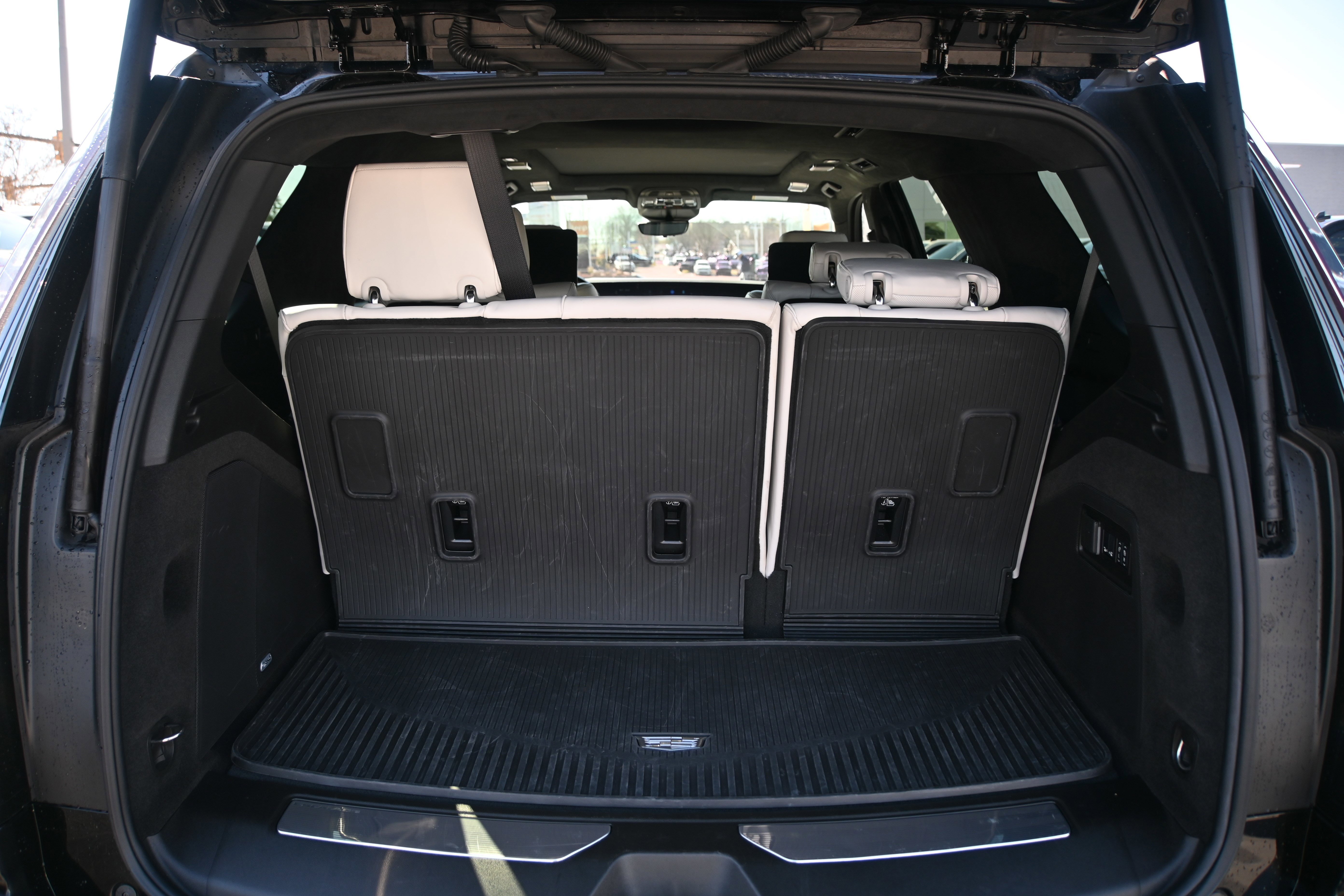 Used 2025 Cadillac Escalade V w/ LPO, Floor Liner Package image 16
