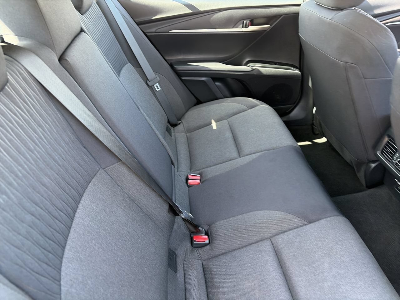 Used 2025 Toyota Camry LE FWD image 23