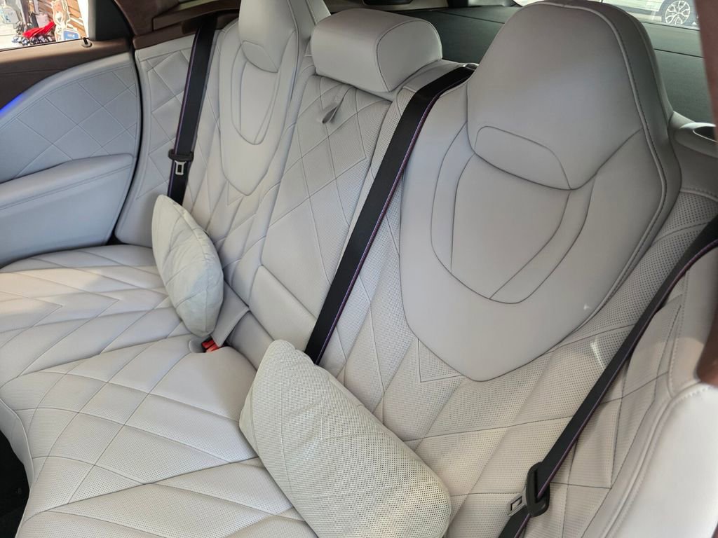 New 2026 BMW XM Label Red w/ M Driver's Package image 12