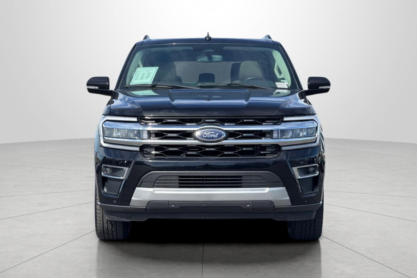 Used 2024 Ford Expedition Max Limited image 9