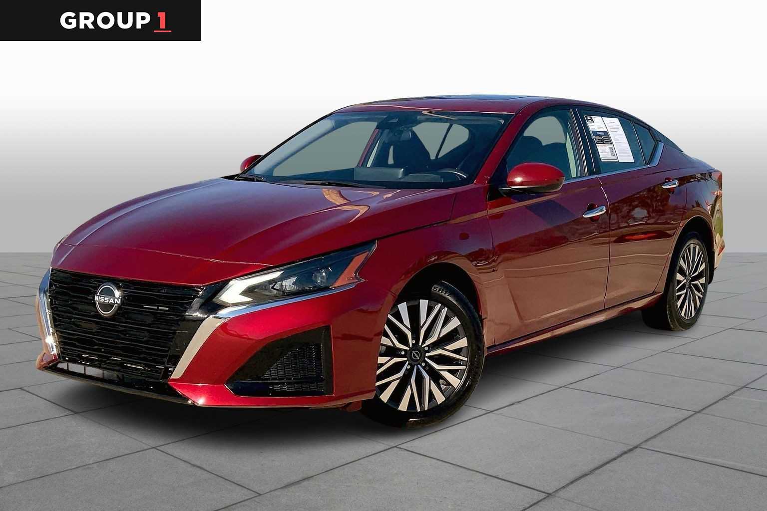 Used 2023 Nissan Altima 2.5 SV w/ SV Premium Package