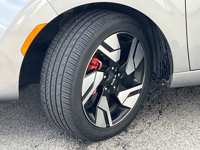 Certified 2023 Kia Soul GT-Line image 3