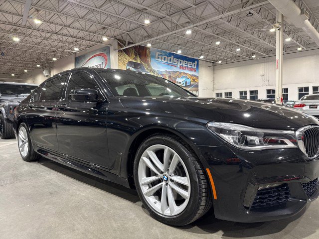 Used 2016 BMW 750i RWD image 23