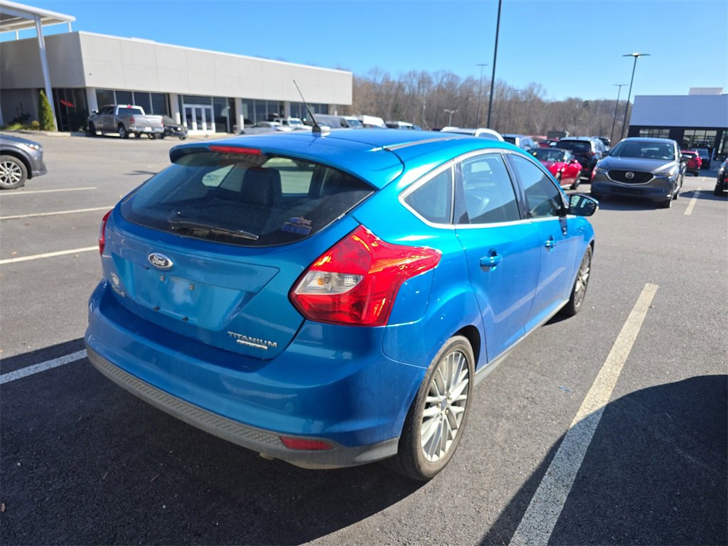 Used 2014 Ford Focus Titanium image 2