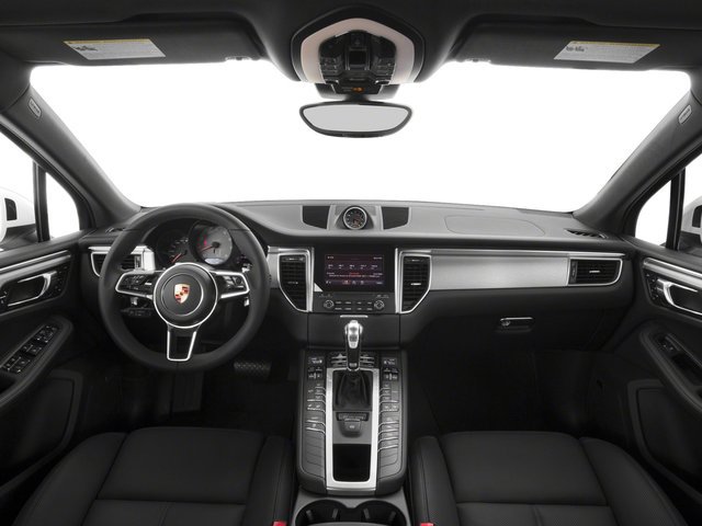 Used 2018 Porsche Macan GTS AWD/4WD image 8