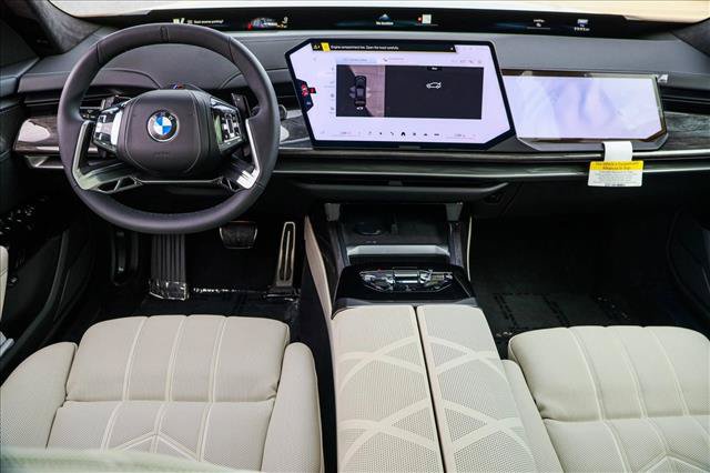 New 2027 BMW 740i xDrive w/ Executive Package AWD/4WD image 19