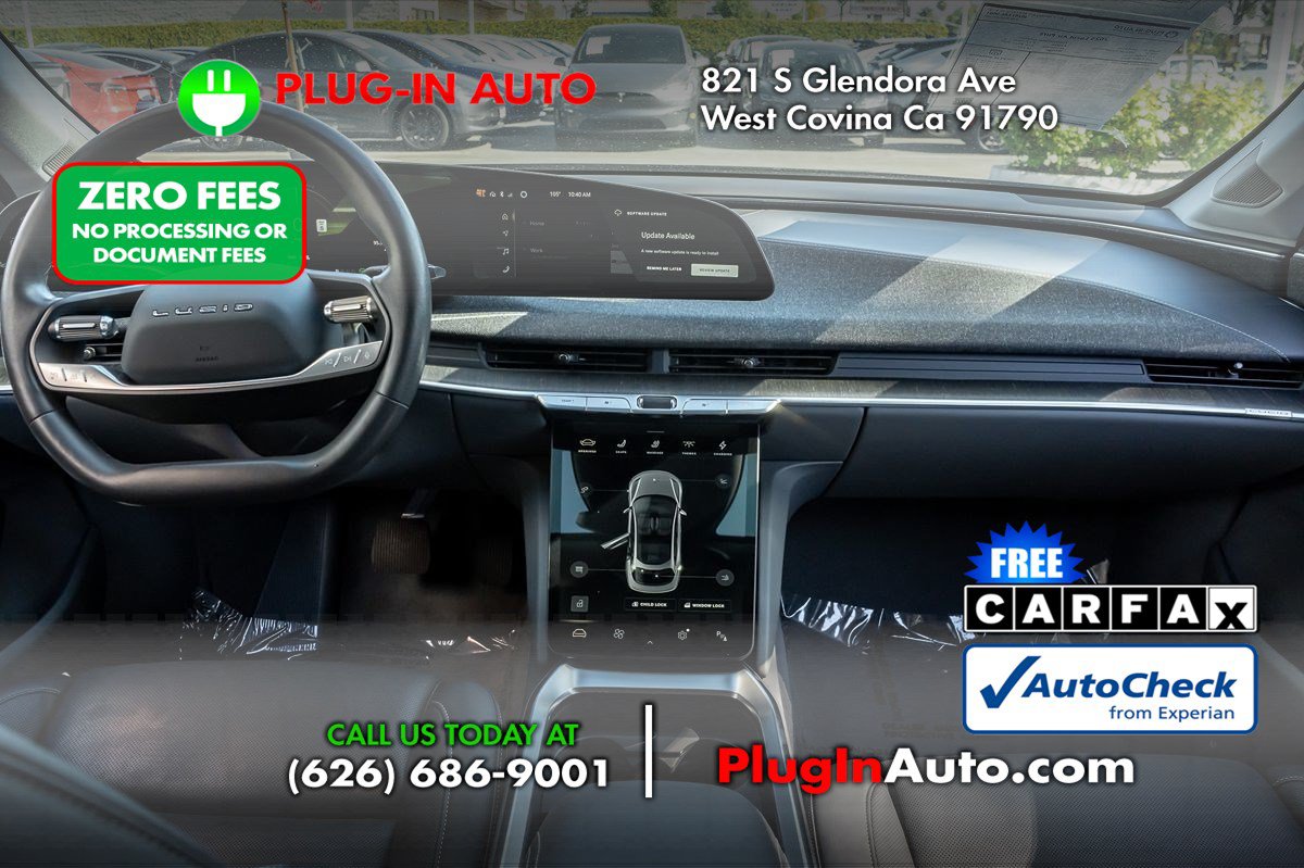 Used 2025 Lucid Air Pure RWD image 16