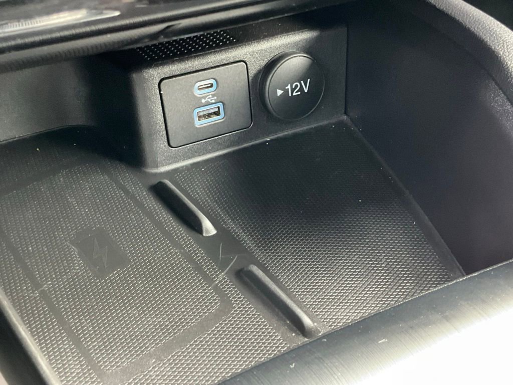 Used 2022 Ford Escape SEL w/ Technology Package image 11