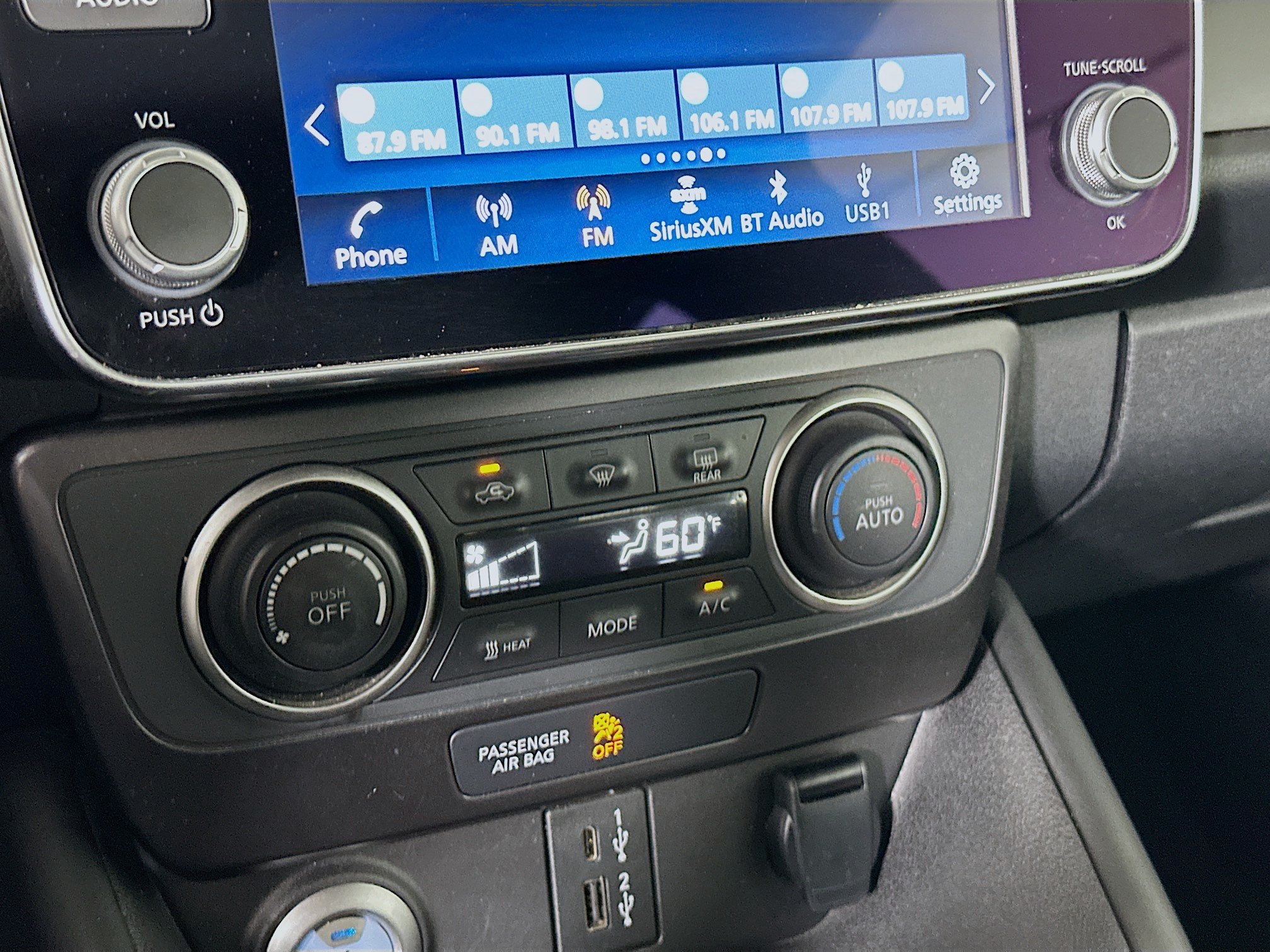 Used 2025 Nissan Leaf S FWD image 22