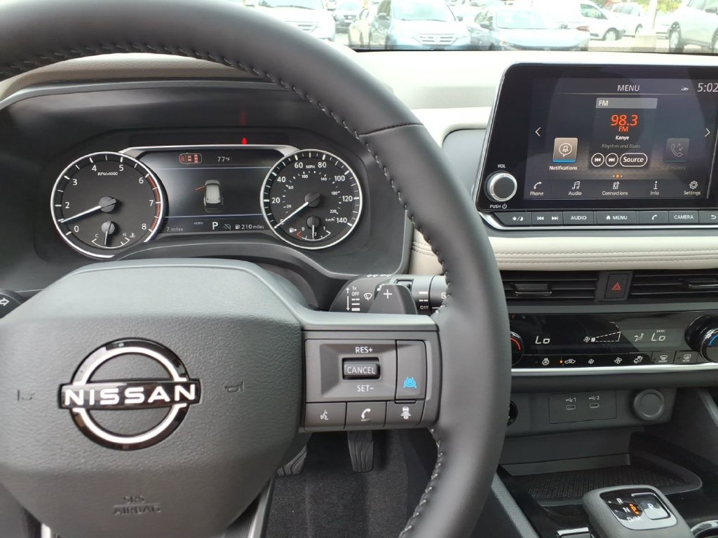 New 2027 Nissan Rogue Dark Armor AWD/4WD image 26