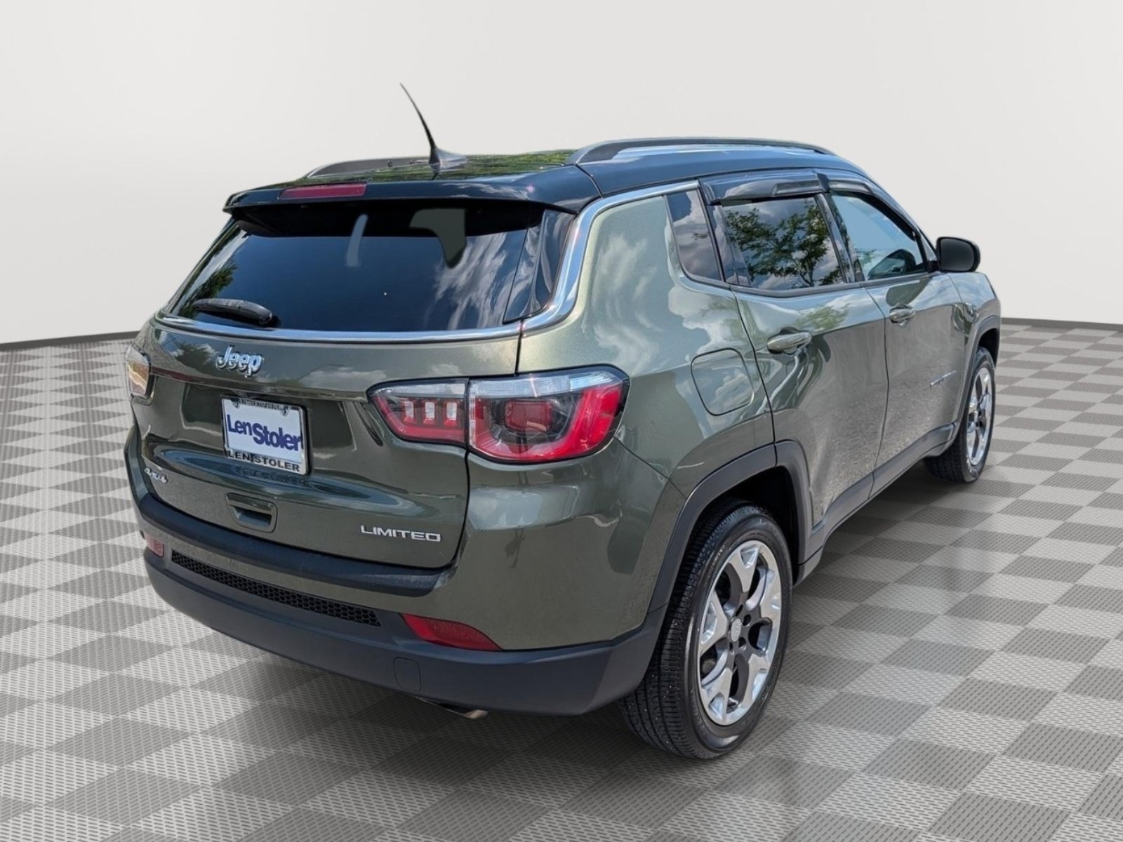 Used 2019 Jeep Compass Limited AWD/4WD image 5