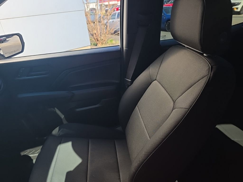 Used 2023 Chevrolet Colorado W/T image 24