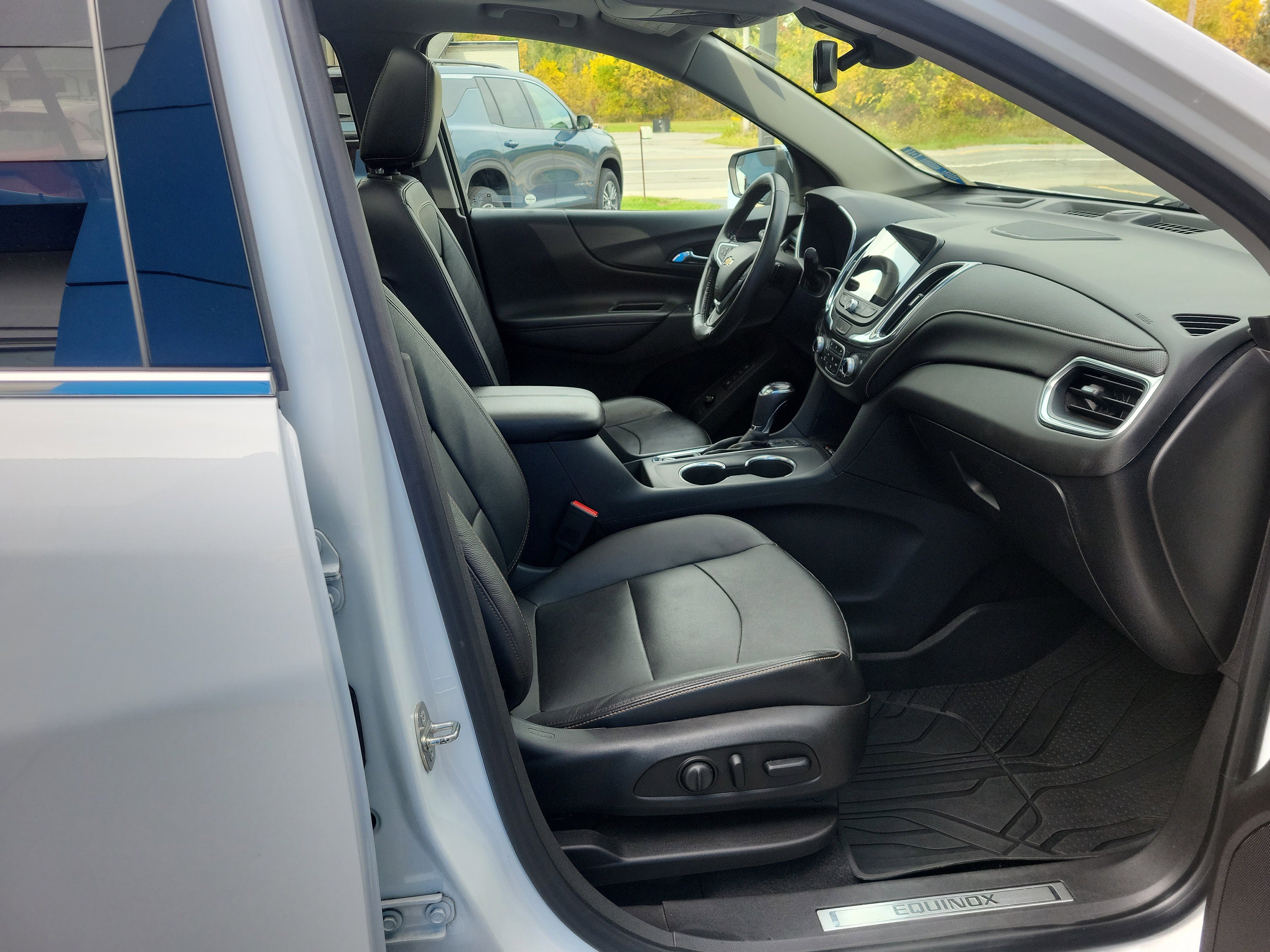 Certified 2019 Chevrolet Equinox Premier image 19