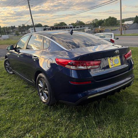 Used 2020 Kia Optima LX FWD image 5