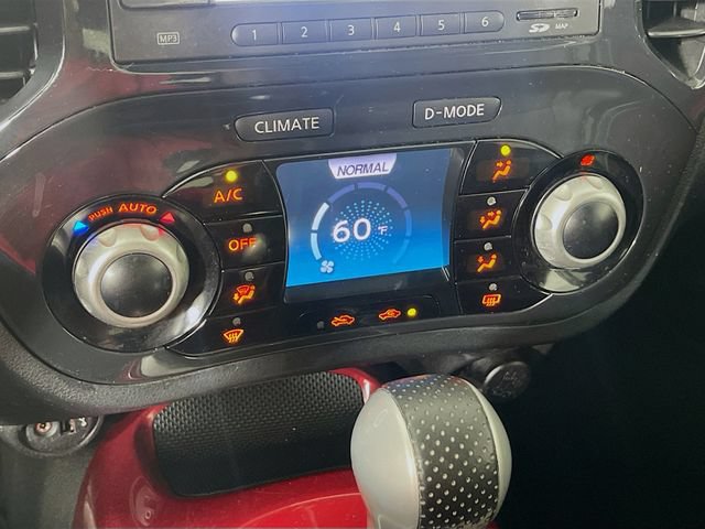 Used 2014 Nissan Juke SL FWD image 17