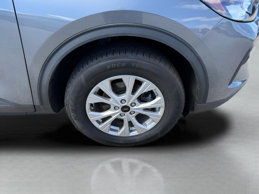 Certified 2024 Ford Escape Active AWD/4WD image 30