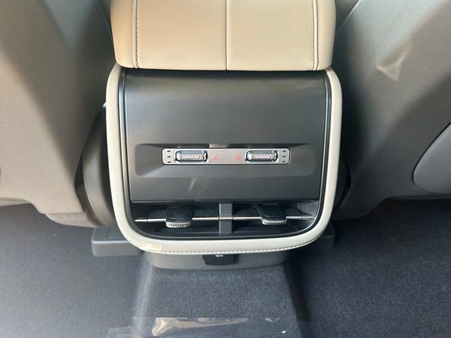 New 2025 Lincoln Nautilus Premier w/ Equipment Group 102A AWD/4WD image 20