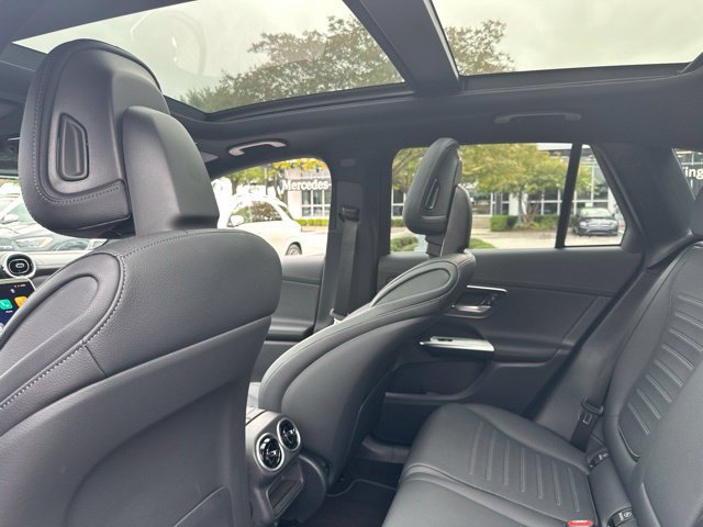 Used 2026 Mercedes-Benz GLC 300 4MATIC image 23
