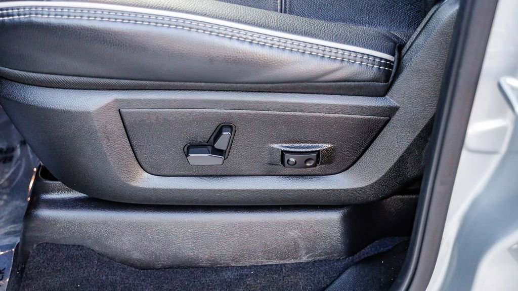 Used 2026 RAM 2500 Laramie image 25