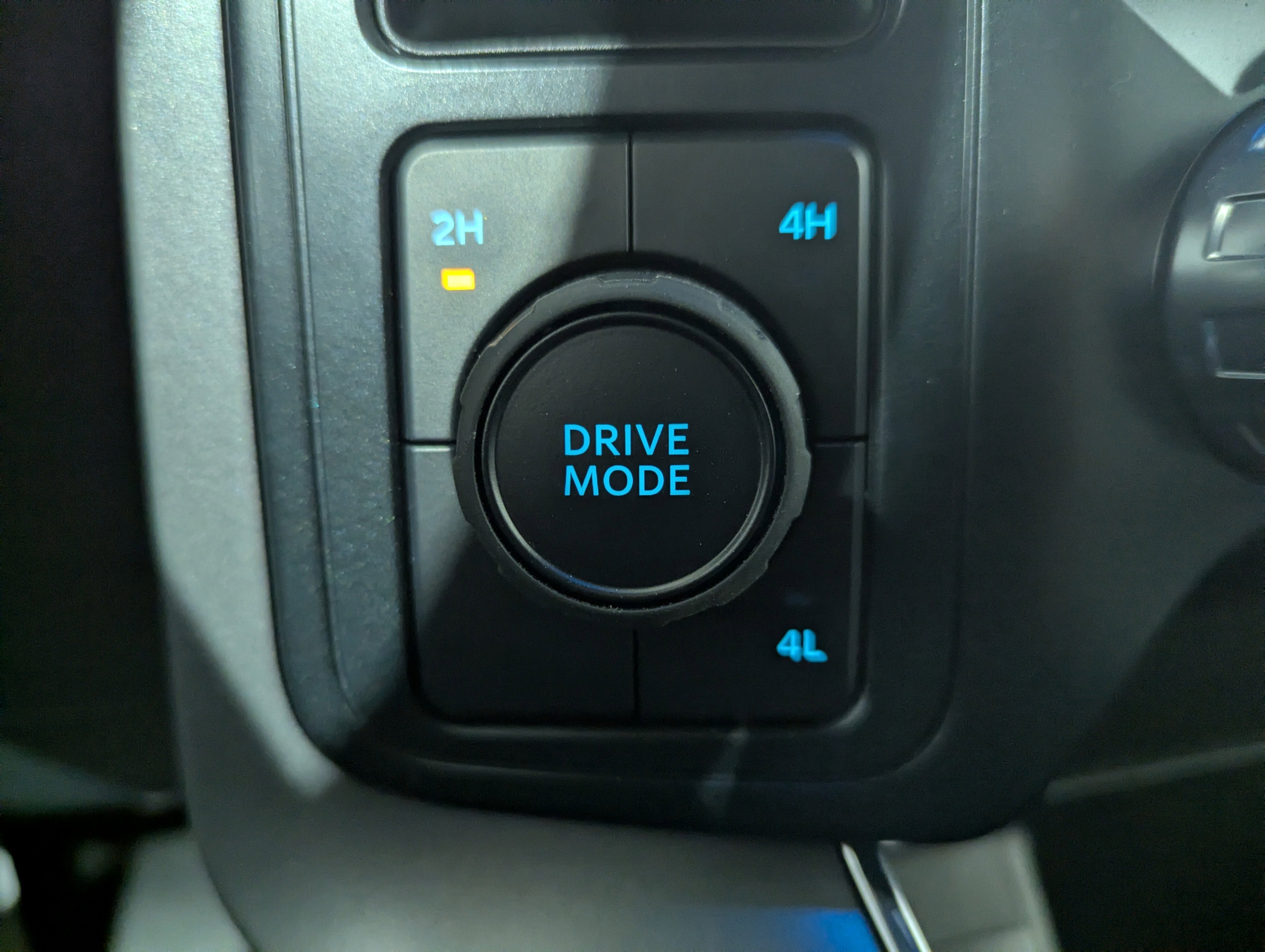 Used 2025 Ford F150 XLT w/ Equipment Group 302A MID AWD/4WD image 21