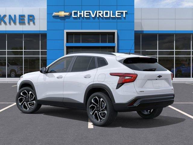 New 2026 Chevrolet Trax RS w/ Sunroof Package FWD image 3
