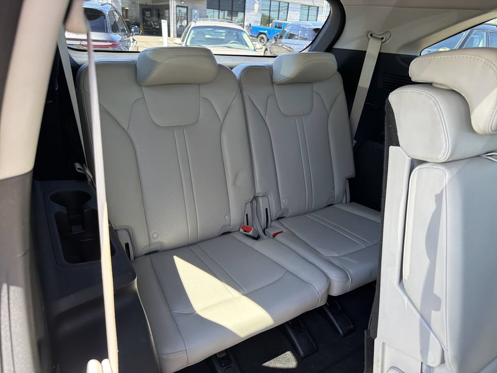 Used 2021 Kia Sorento S AWD/4WD image 19