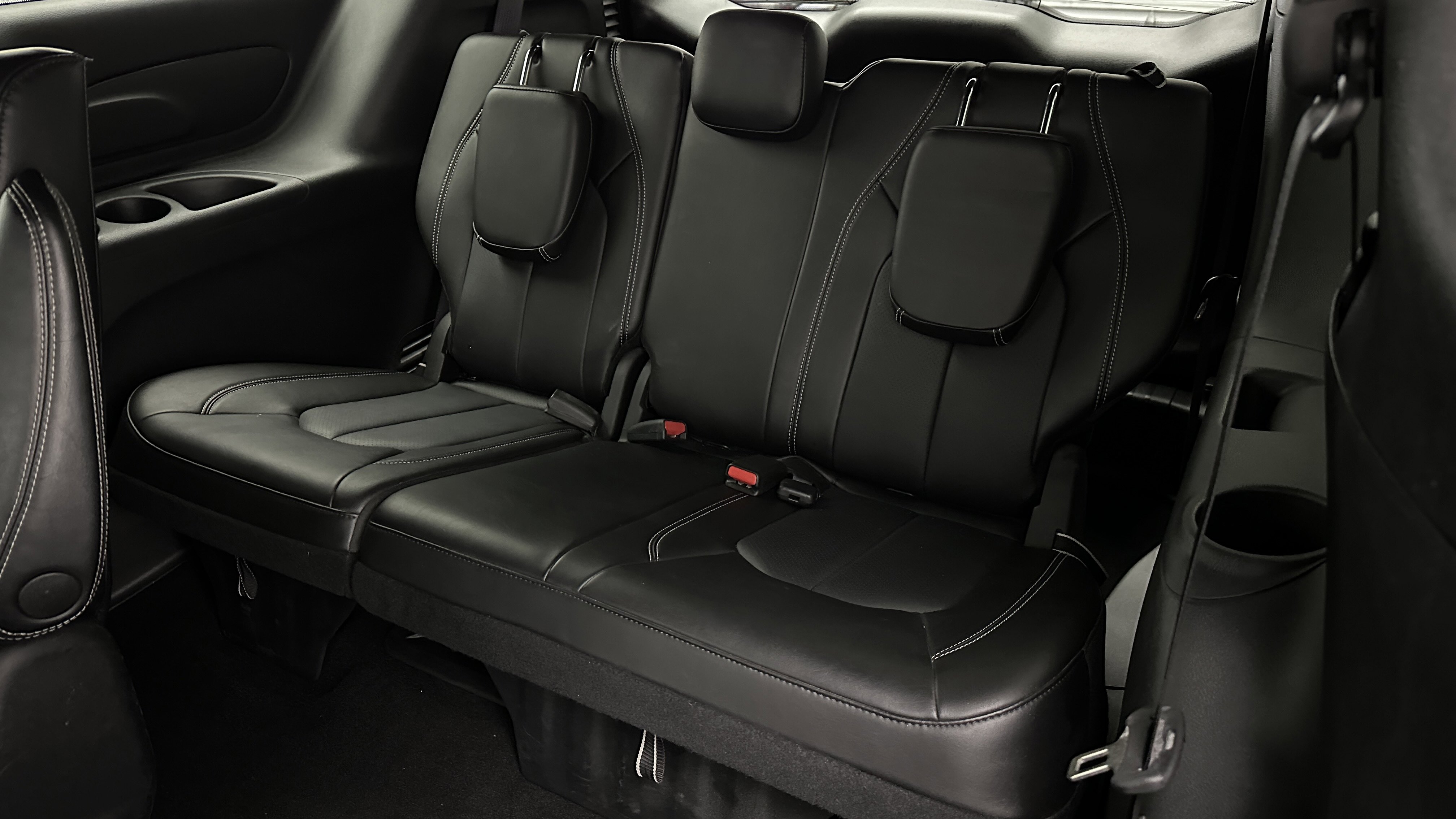 Used 2025 Chrysler Pacifica Select image 29