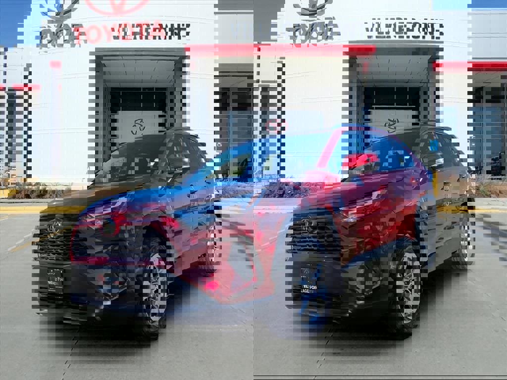 Used 2022 Toyota RAV4 XLE