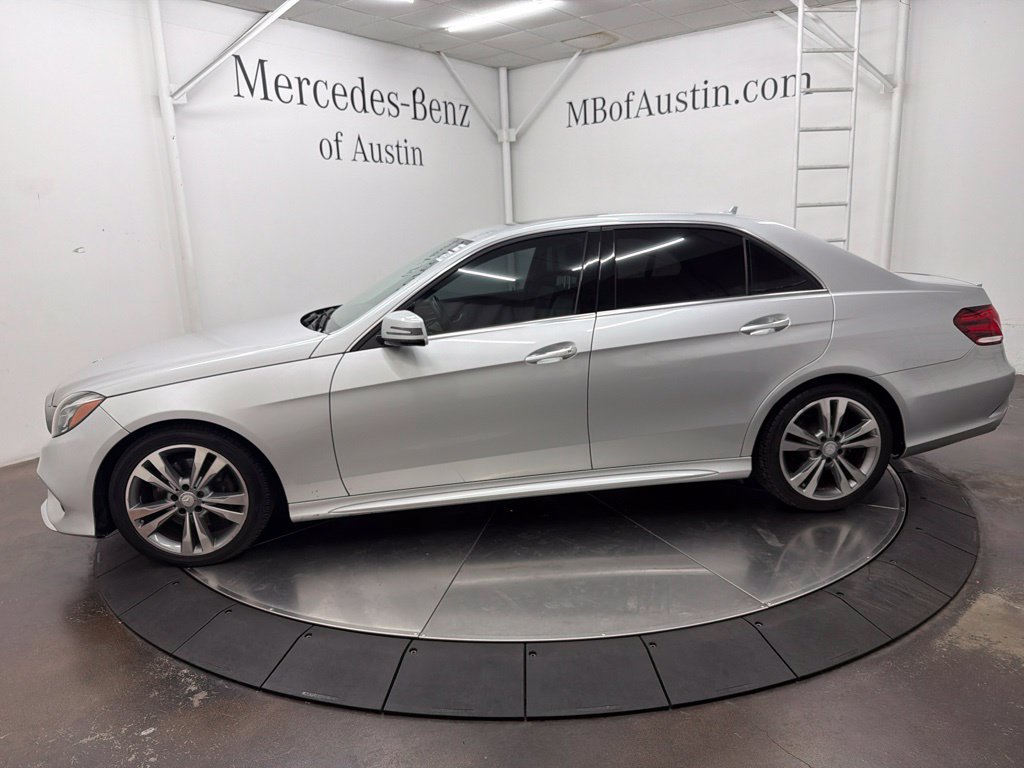 Used 2014 Mercedes-Benz E 350 4MATIC Sedan image 4