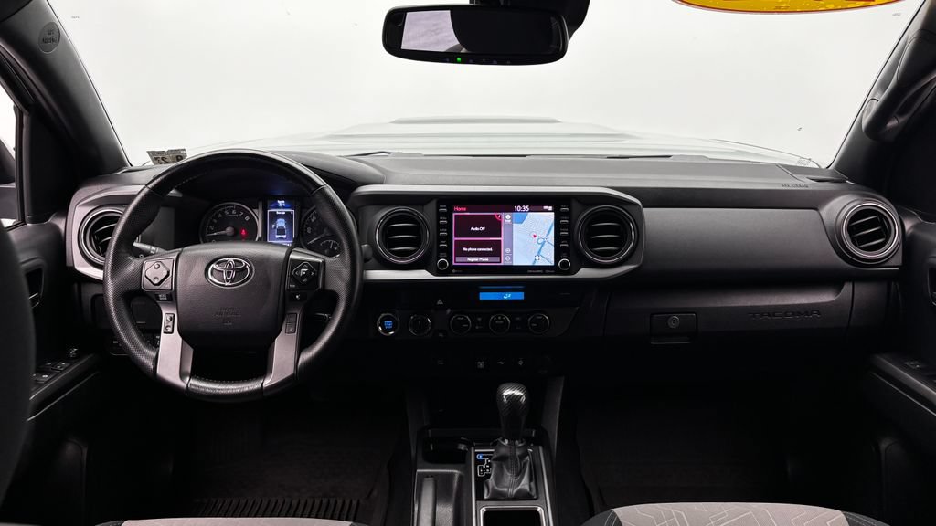 Used 2022 Toyota Tacoma TRD Sport AWD/4WD image 33