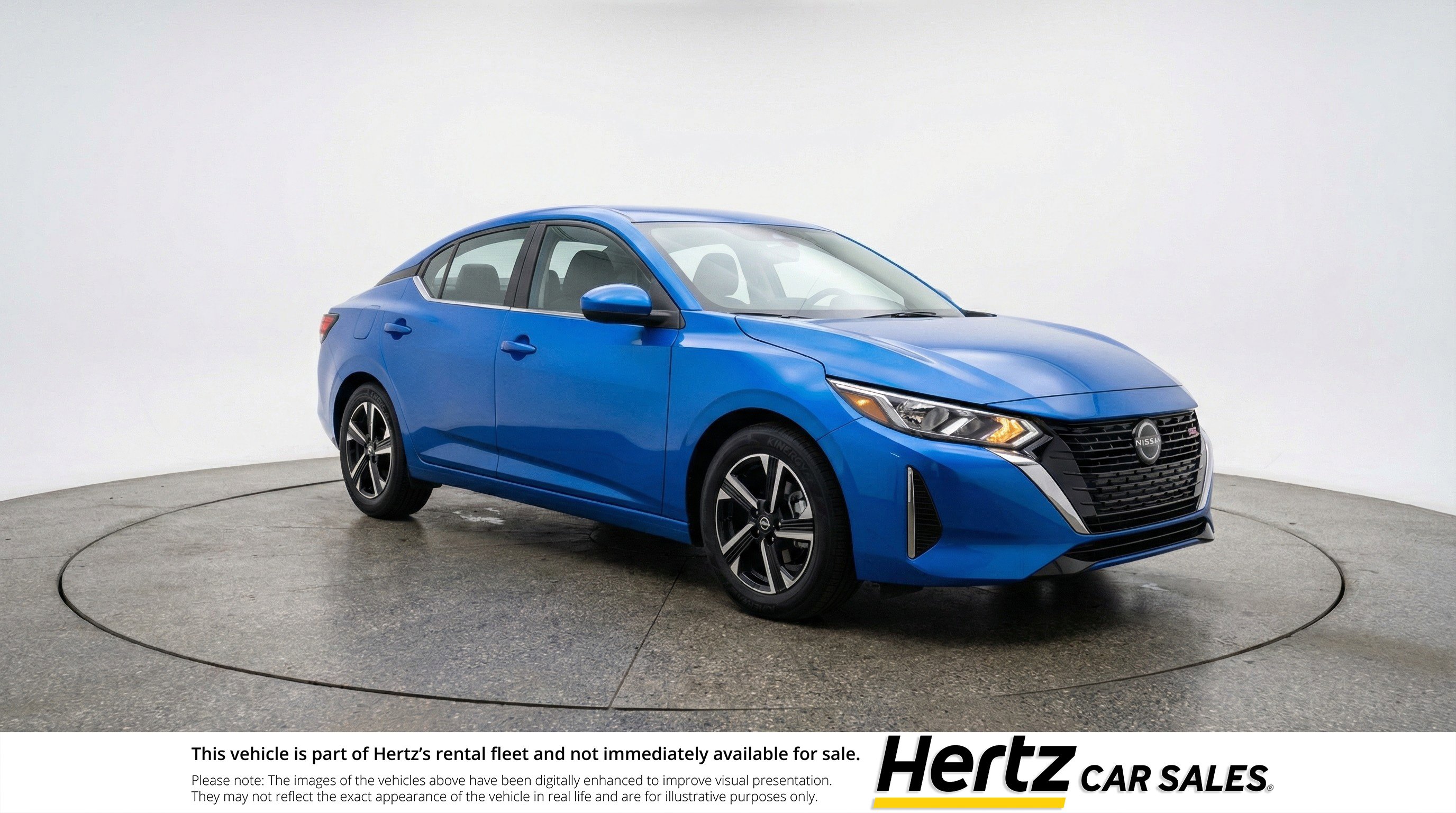 Used 2025 Nissan Sentra SV image 1