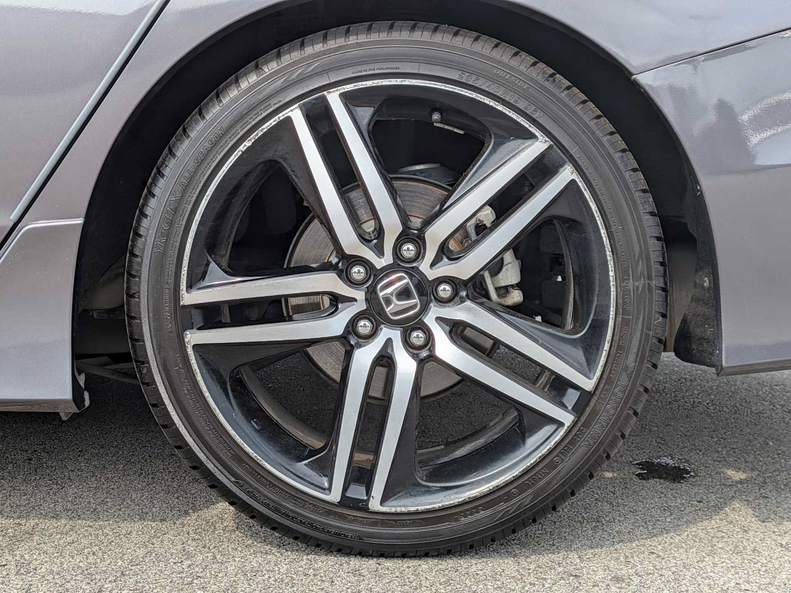 Used 2016 Honda Accord Sport image 12