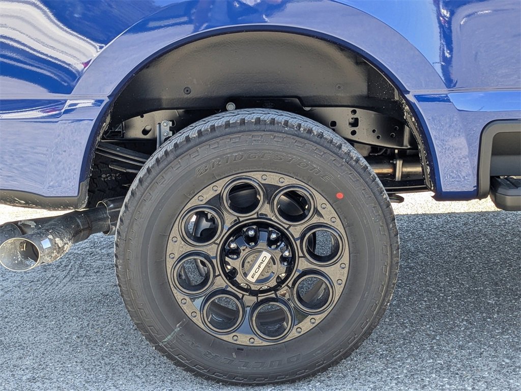 New 2026 Ford F250 Lariat image 11