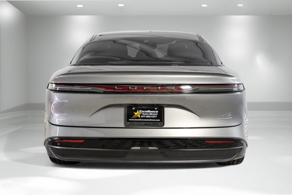 Used 2024 Lucid Air Touring image 7