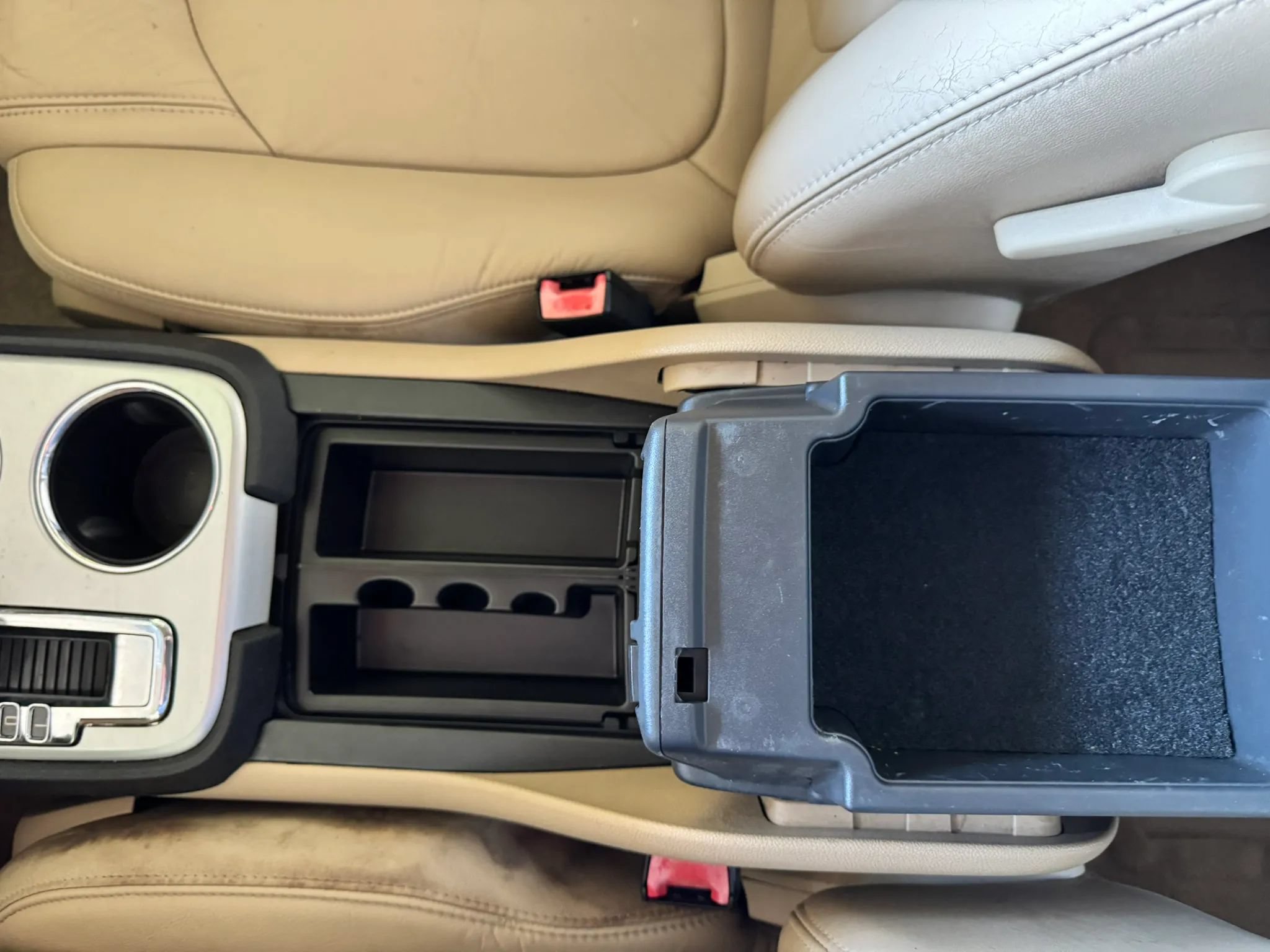 Used 2011 GMC Acadia SLT FWD image 15